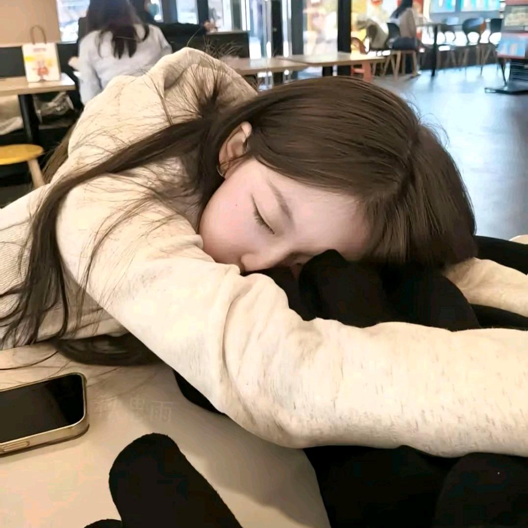 y   y、