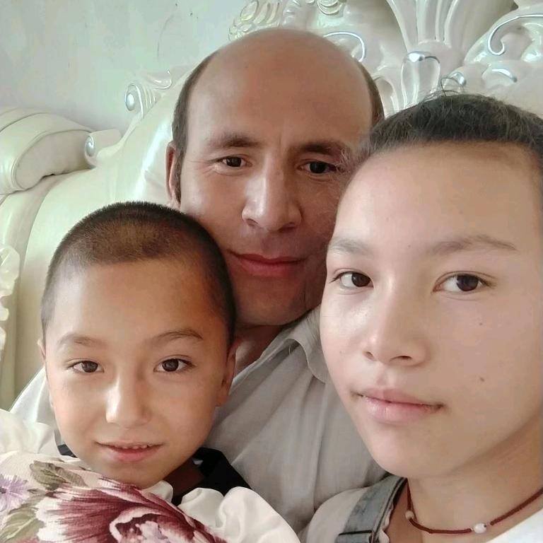 可爱·阿布力米提江
