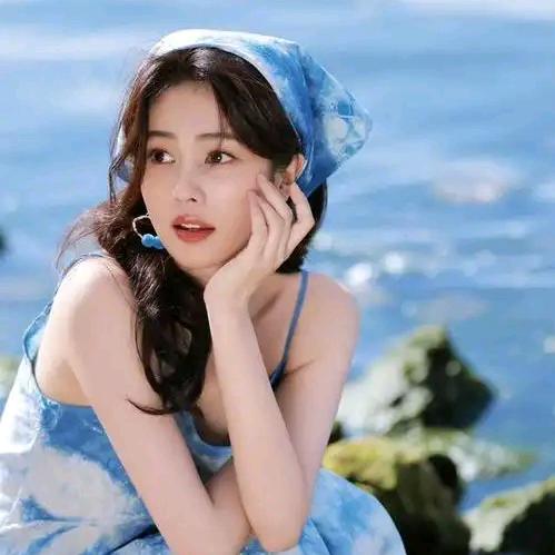 (♡爱财爱已♡)
