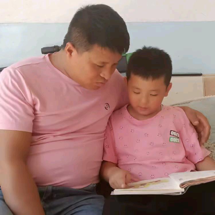 😎80 卡车小伙