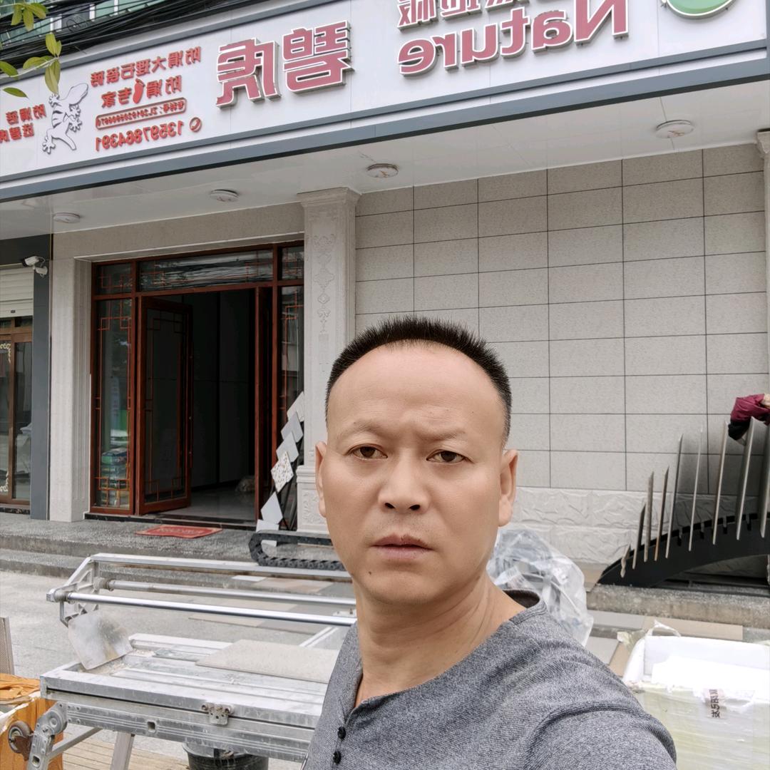 搬砖的老刘，碧虎防滑大理石瓷砖