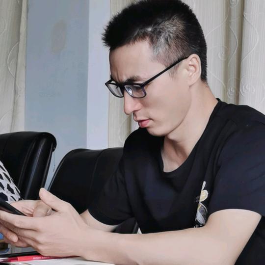 笨笨熊不是笨笨熊