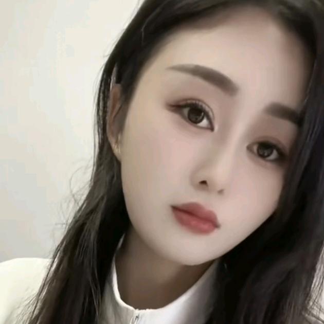 收废料的小姐姐💋