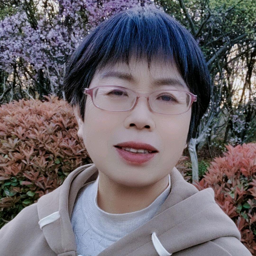 杨姐（早上4:10开播）