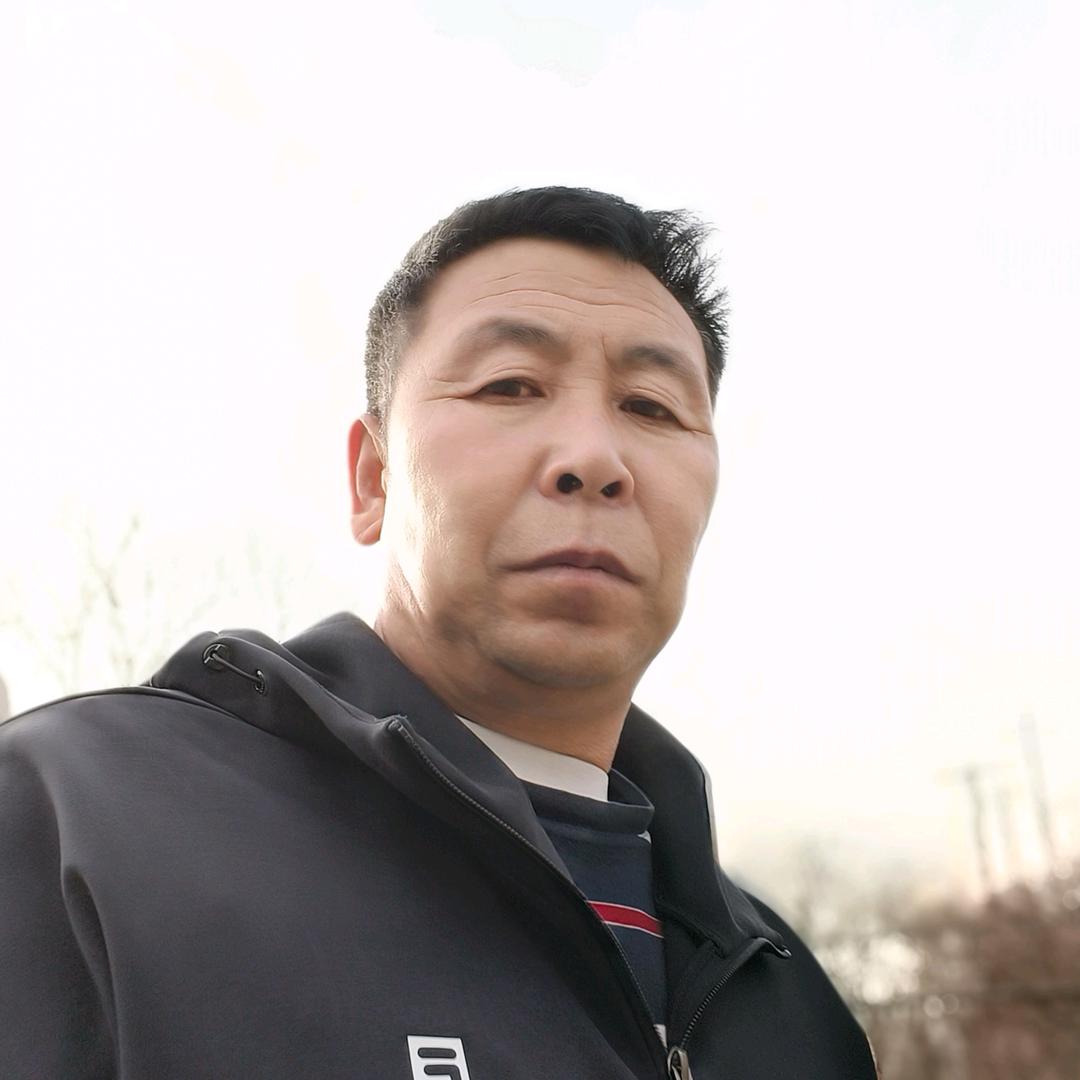 赤峰道地中药材张哥