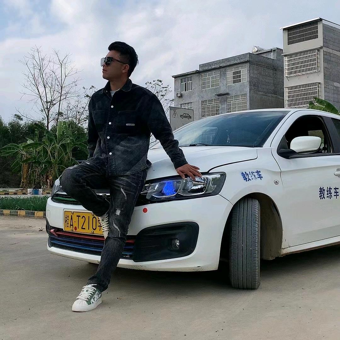 苏圩中城驾校黄教练