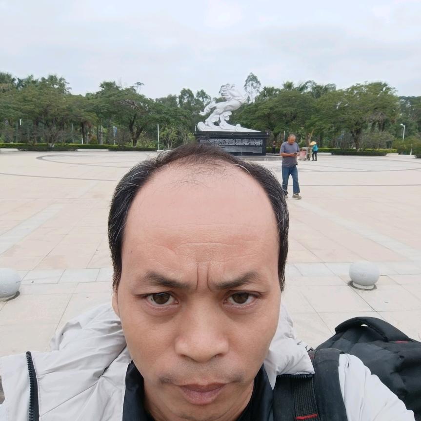 年轻人世界。年轻气盛