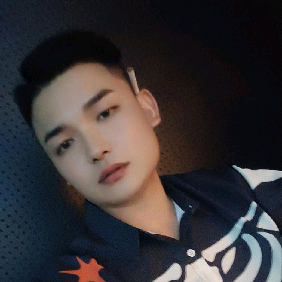 🚚肖.🥷🏻