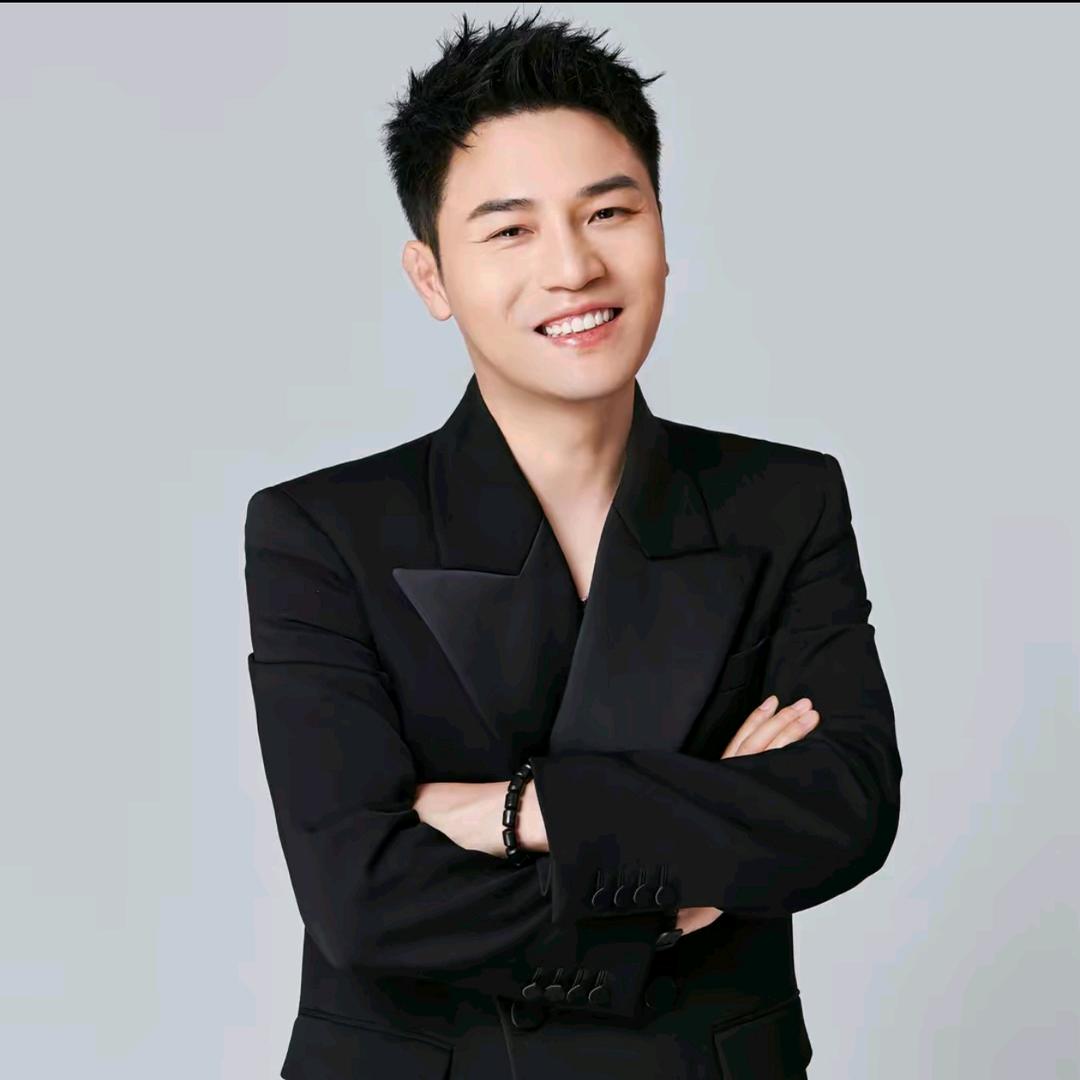 衣哥（认真选）鑫远