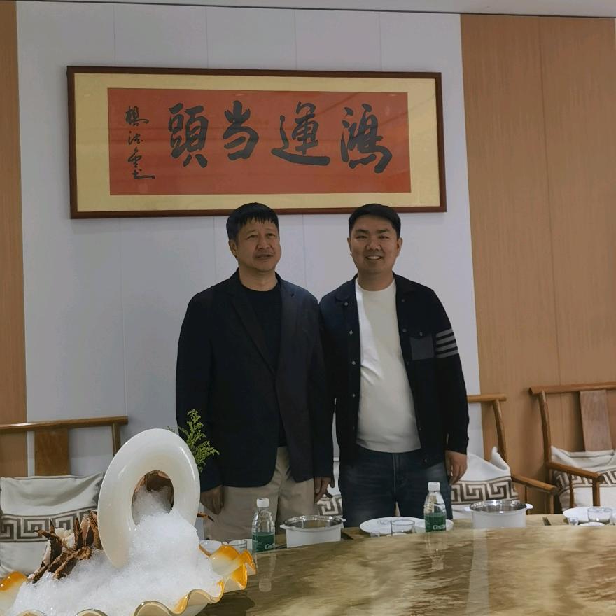 爱啤士 小垒