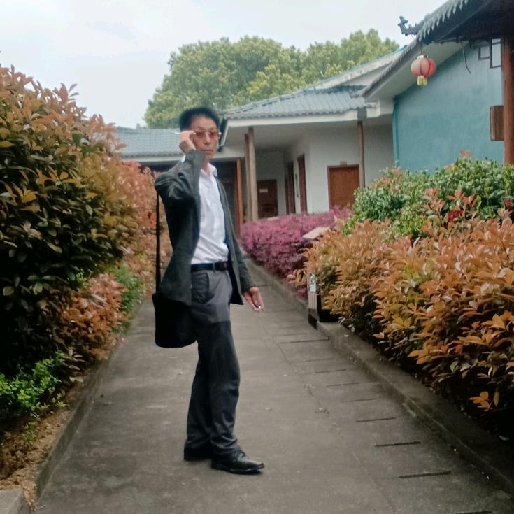 潇傻的哥