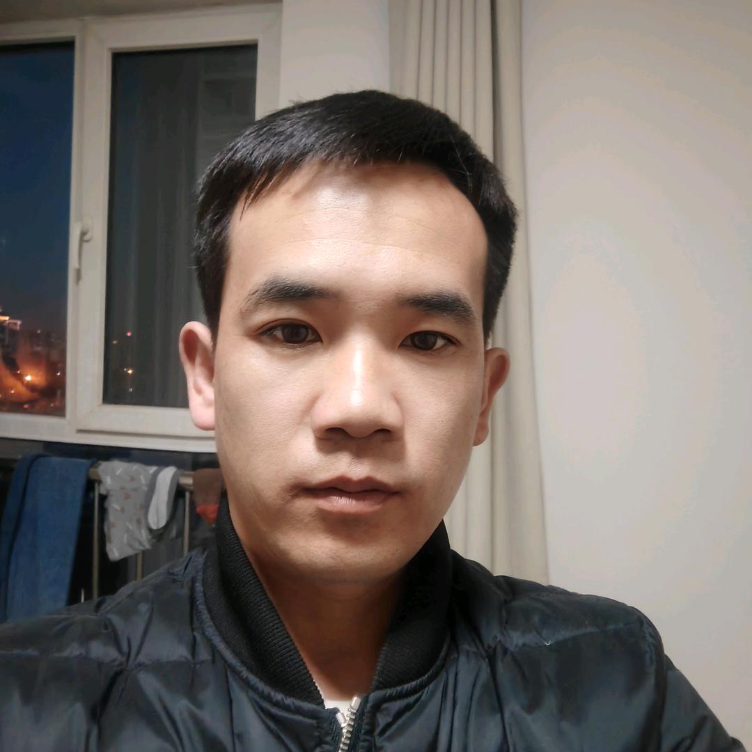 花开淡墨痕