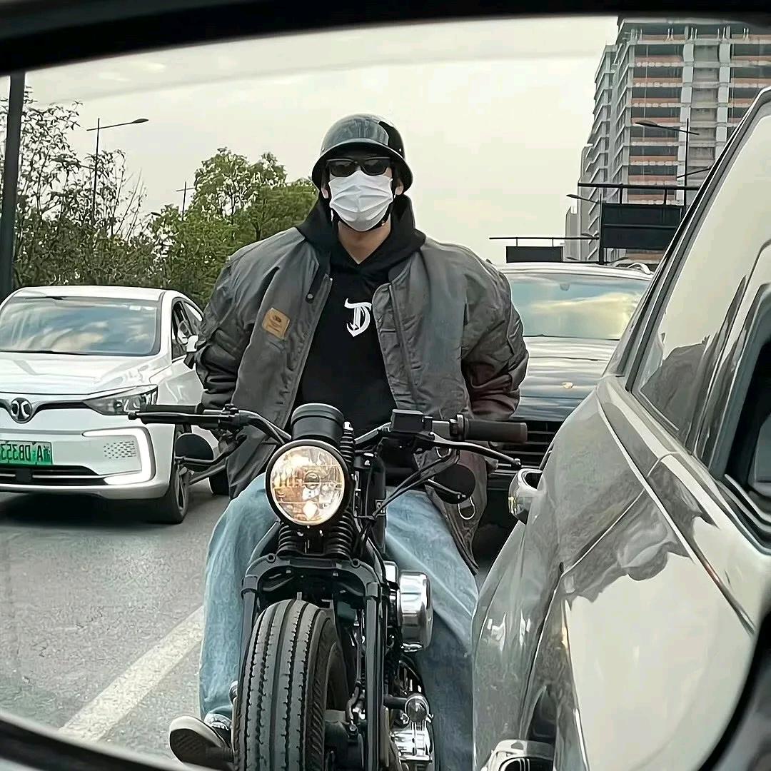 小龙在减脂