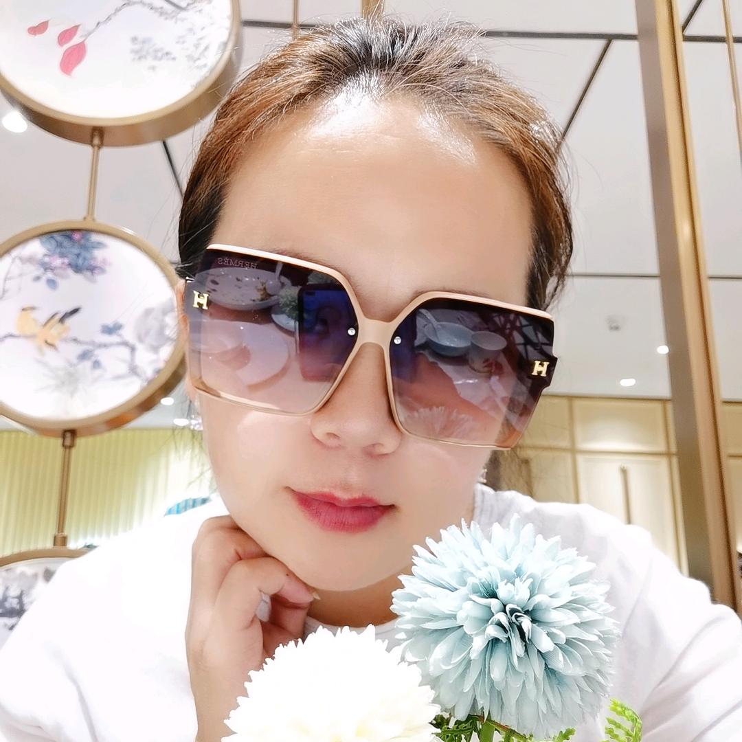 宫延楼热灸养生馆-芳芳