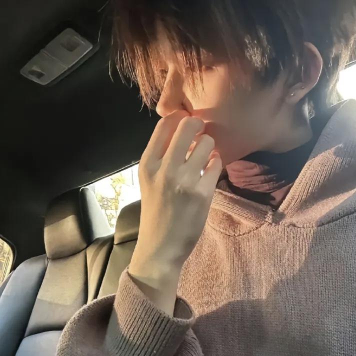 宇少.