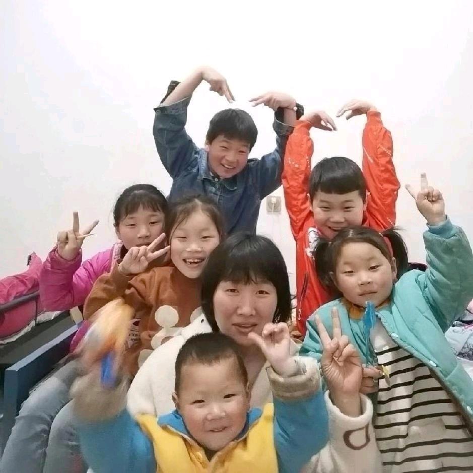 小犟女……