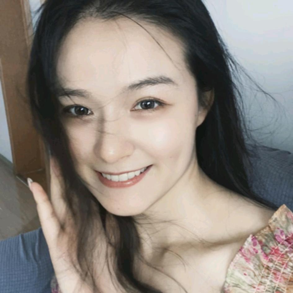 富达财税婷婷