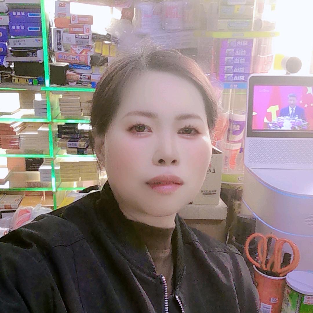 蓝姐首播晚上22：10