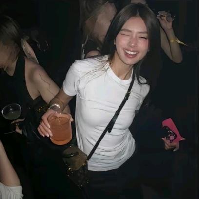 Jiiug.