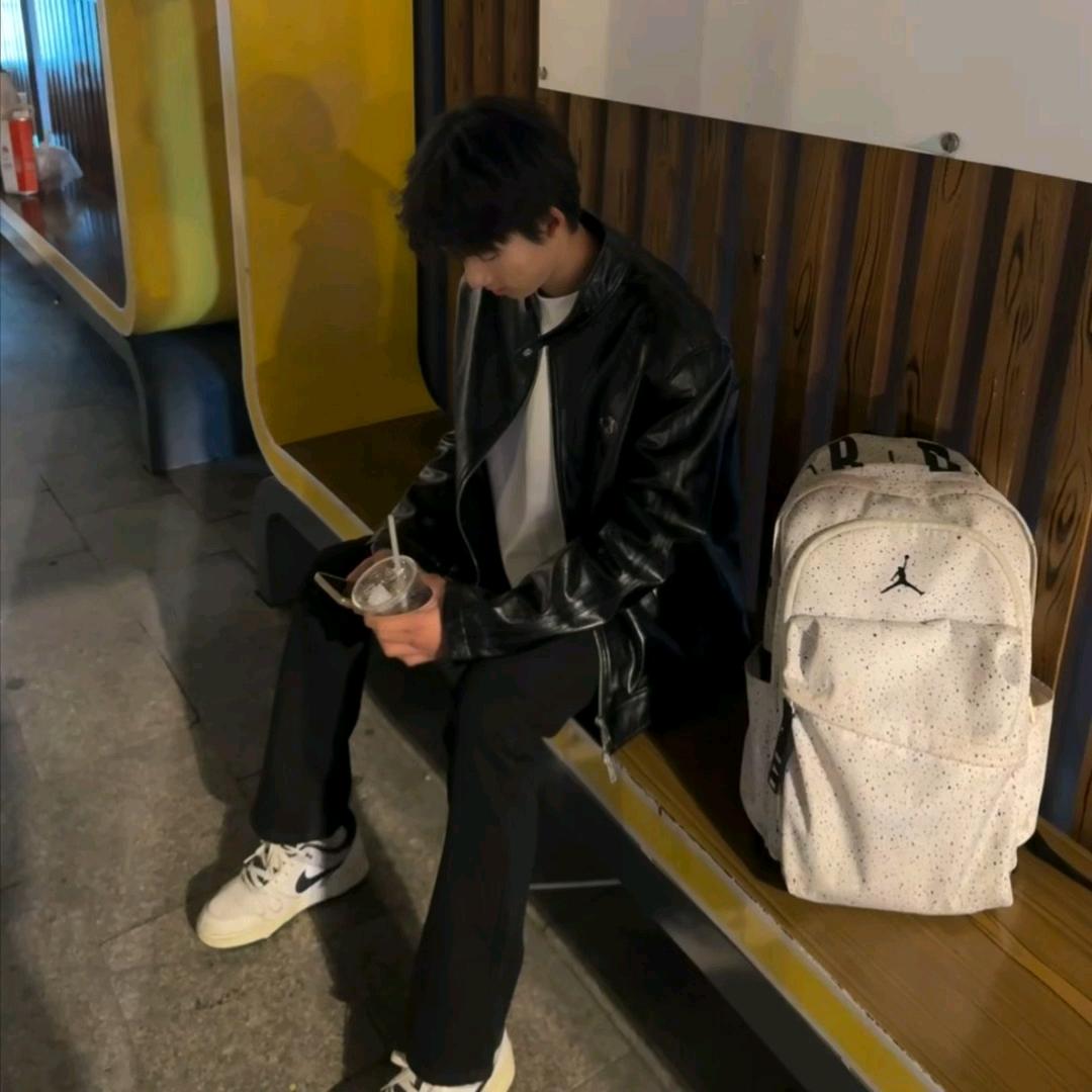 185内向腼腆