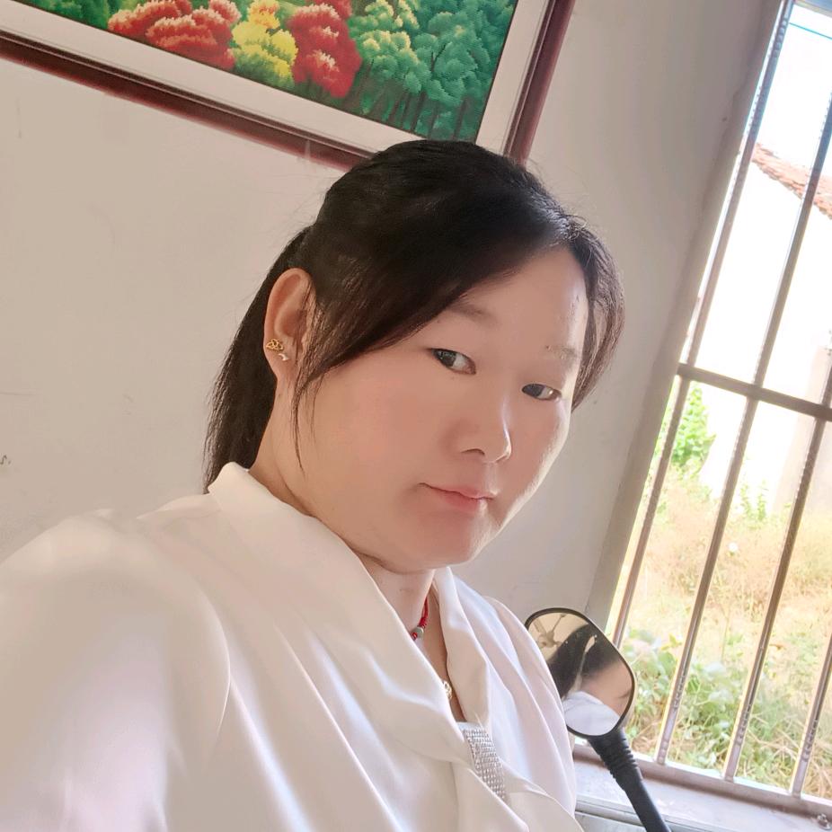 开心的红玫瑰-❤️🎁