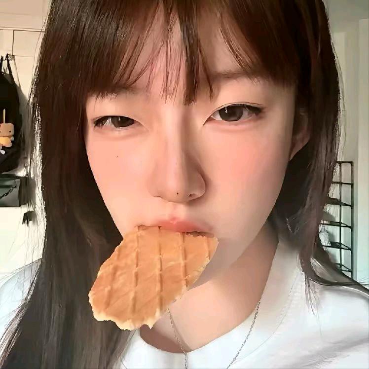 差点帅死自己.