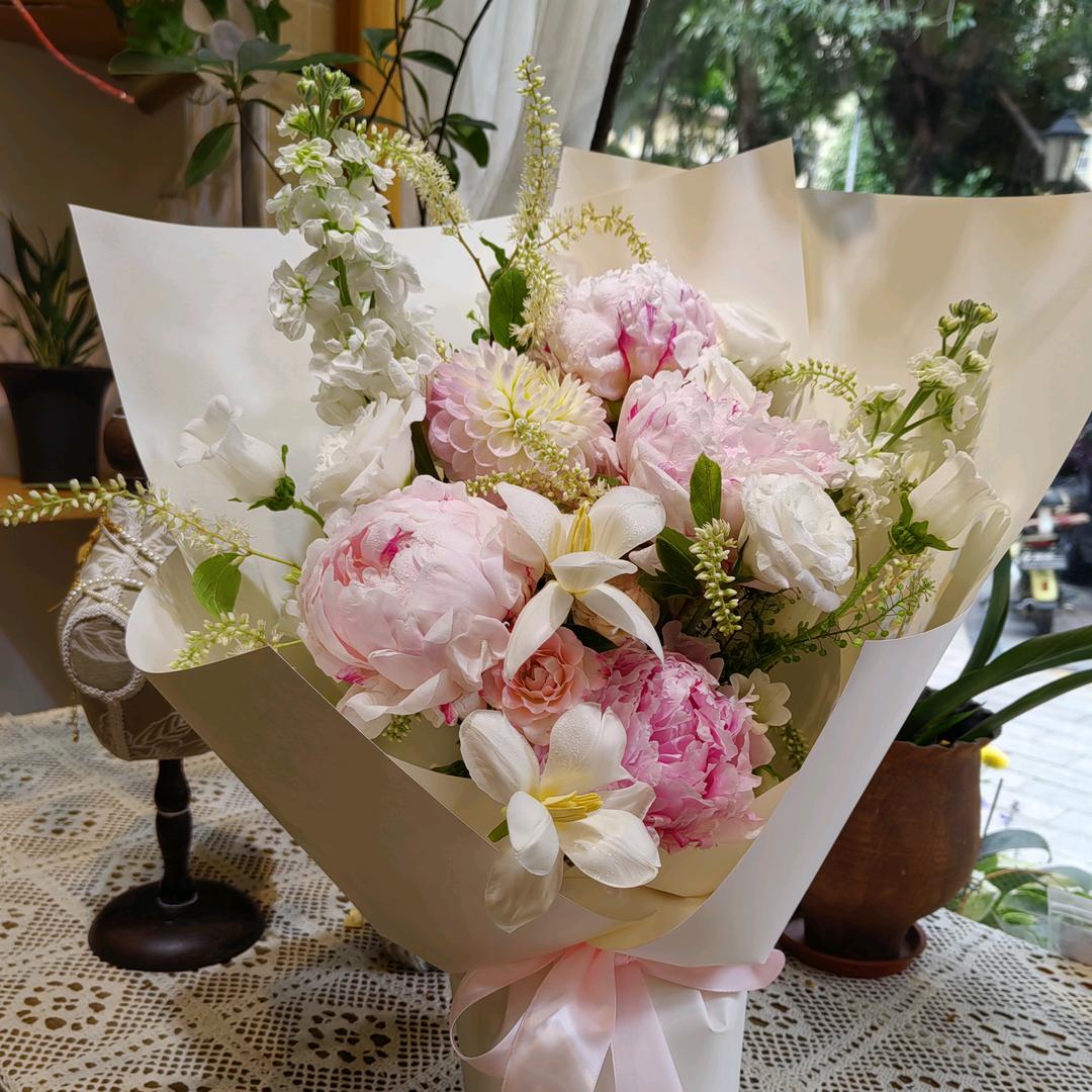 梵爱花里（净心子）