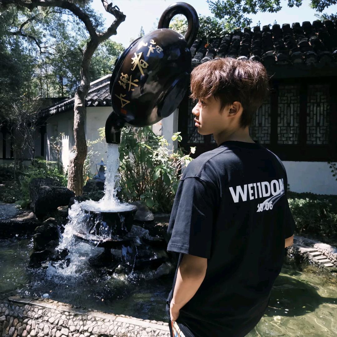 周杰倫    .