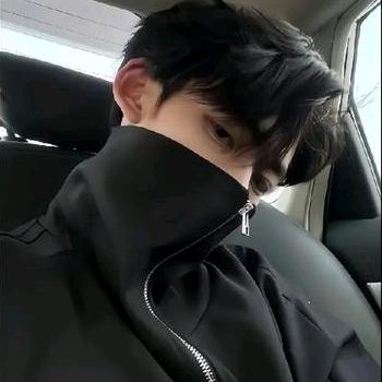 小宸