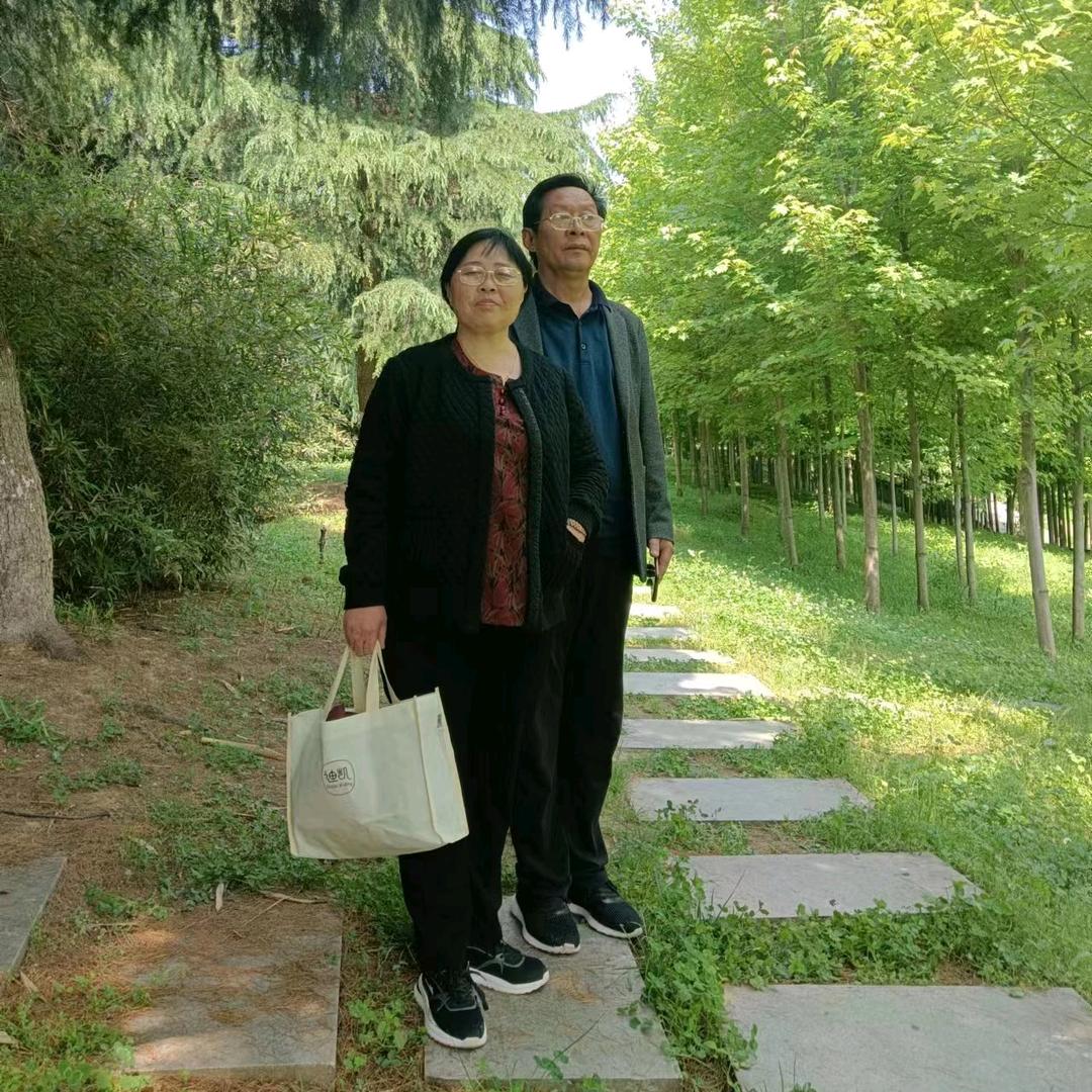 王萍