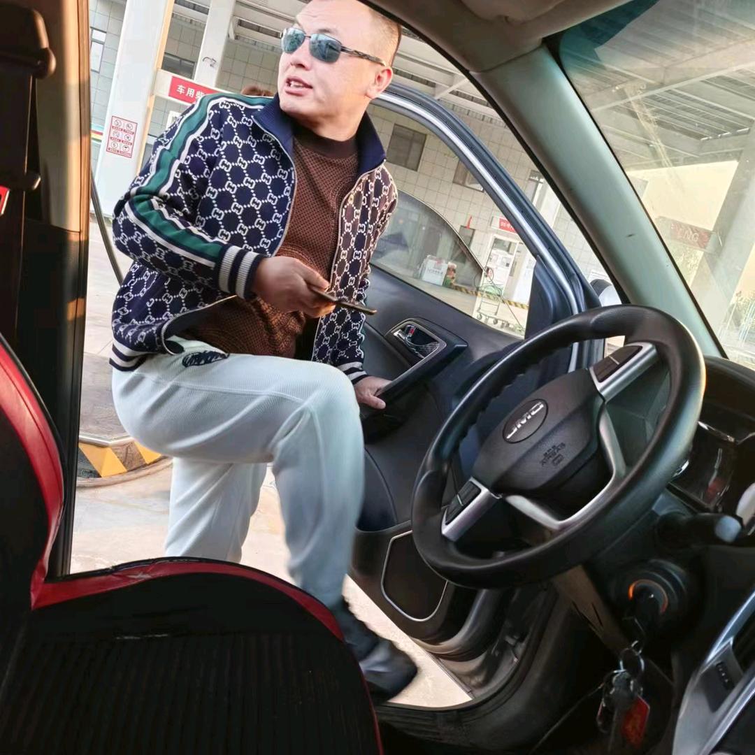佛都仁义哥