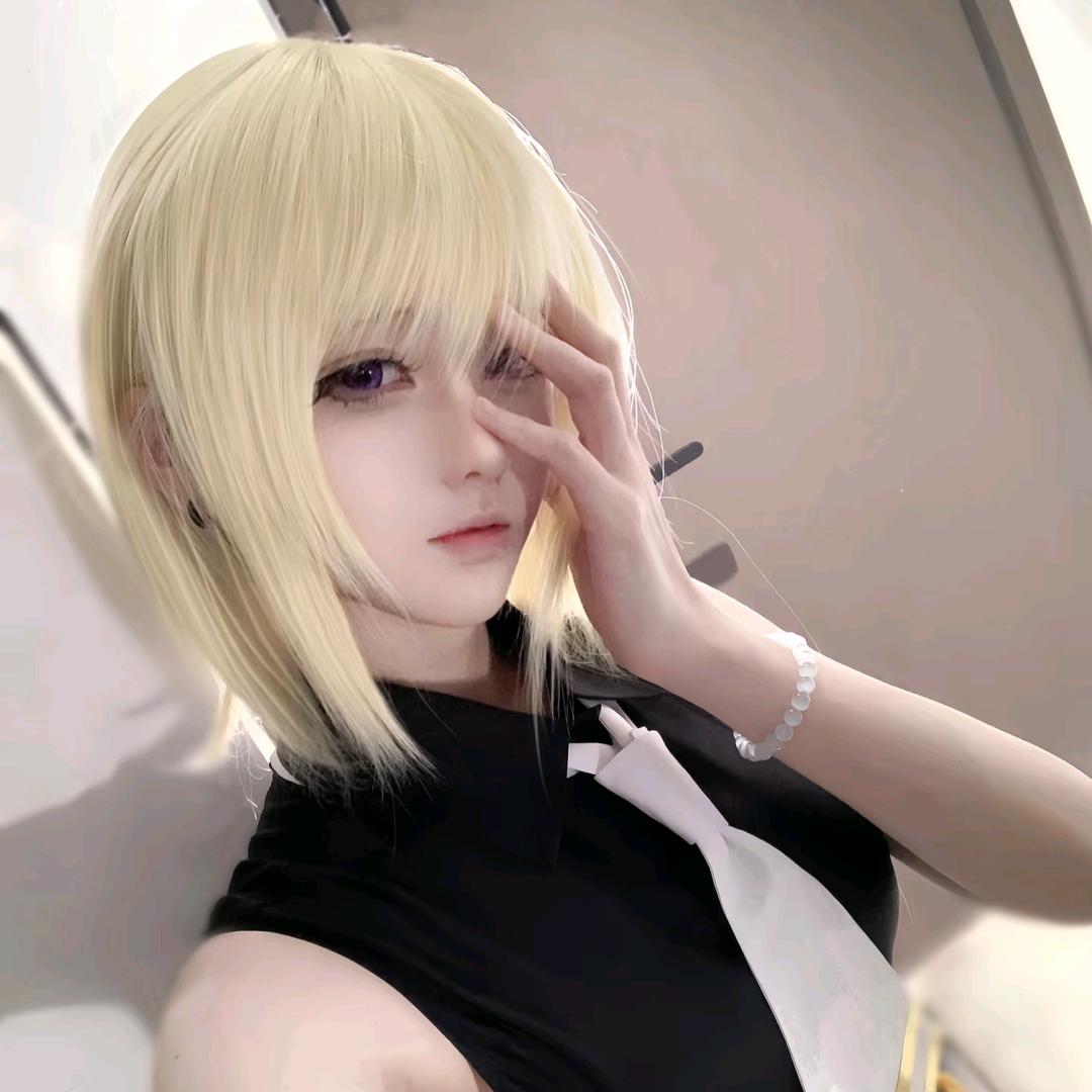 三角初华