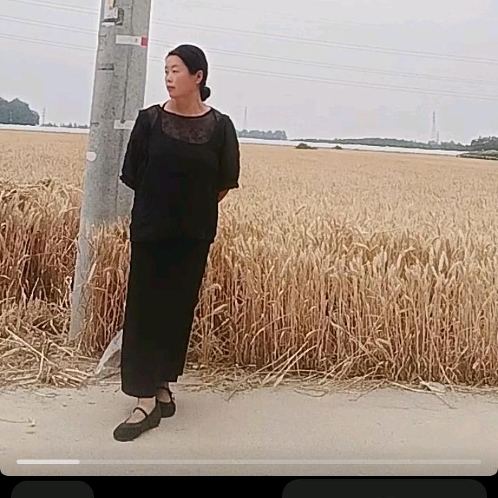 菜农李憨妮