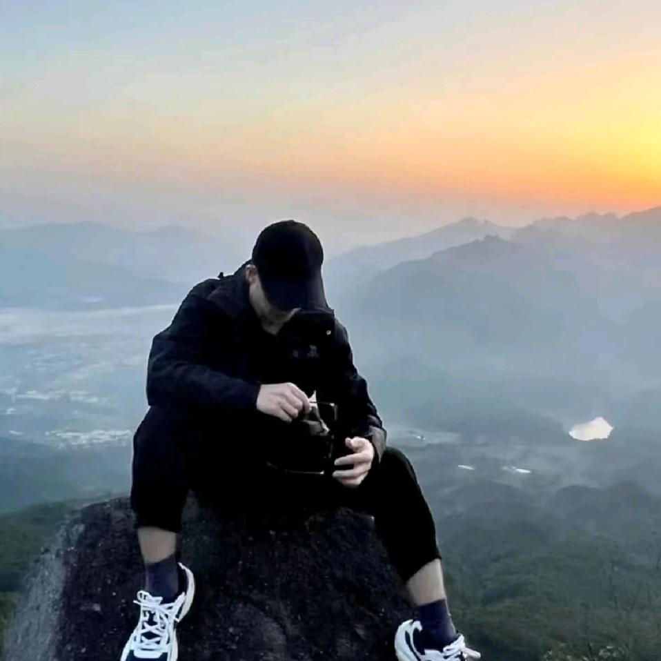 我是ℒ曦Ꭽ儿ℯ⃝ 她老公࿐