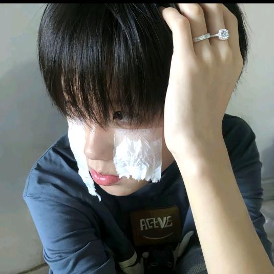 闹什么.