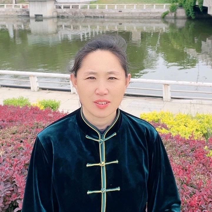 荆姐(每天早晨九点十分直播）