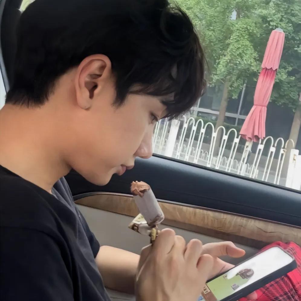 没头脑和很高兴