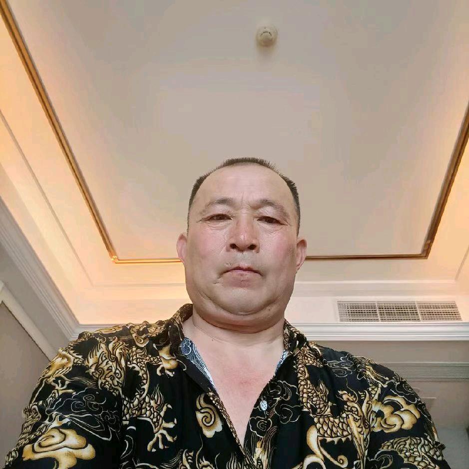 黄