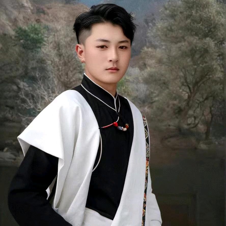 🌹1꧁꫞ℳ3ℳ6꫞꧂6🌹