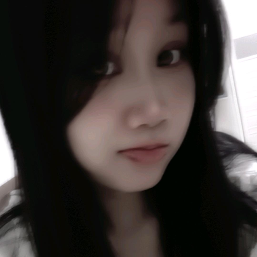 ပိုးကရင်မလေး 💕💕