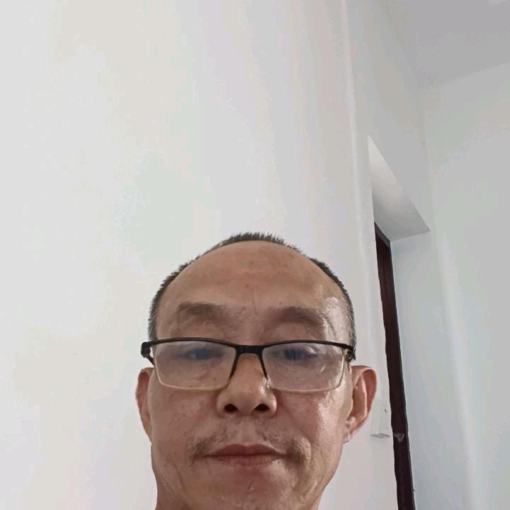 用户6017667066285流浪哥