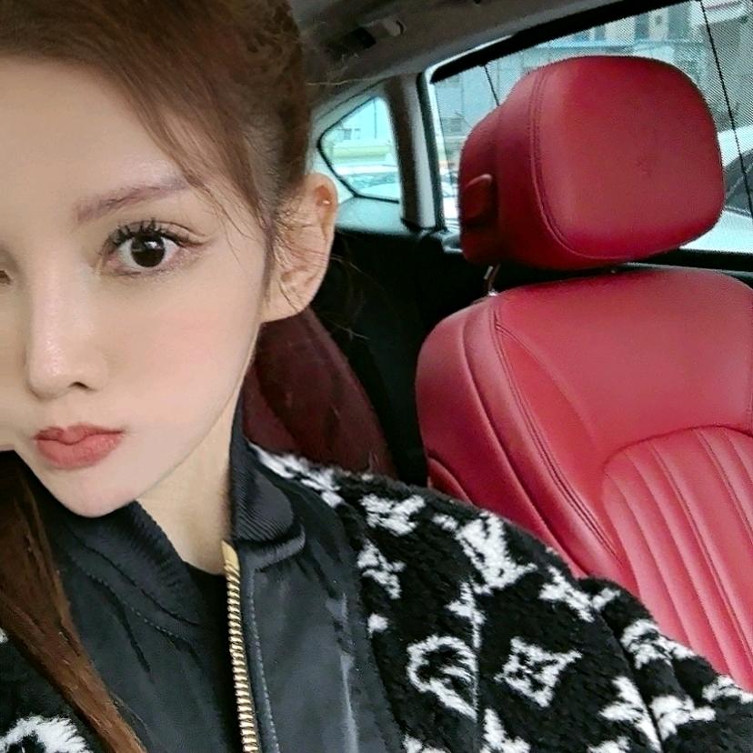 Angelིྀ寳寳♥︎