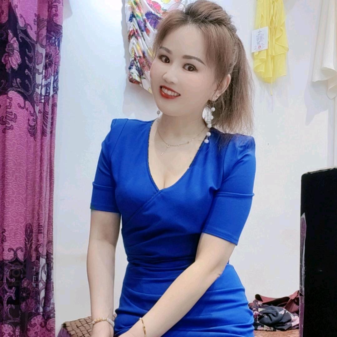 @威远九妹🌹杜依妮身材管理
