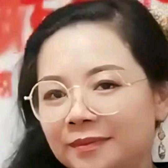杨芳