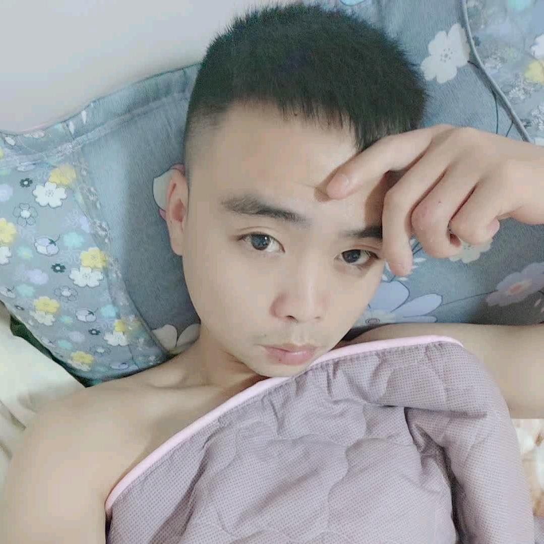 墨柒