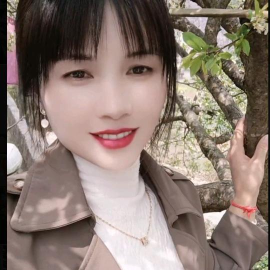 🥀带刺的玫瑰🌹