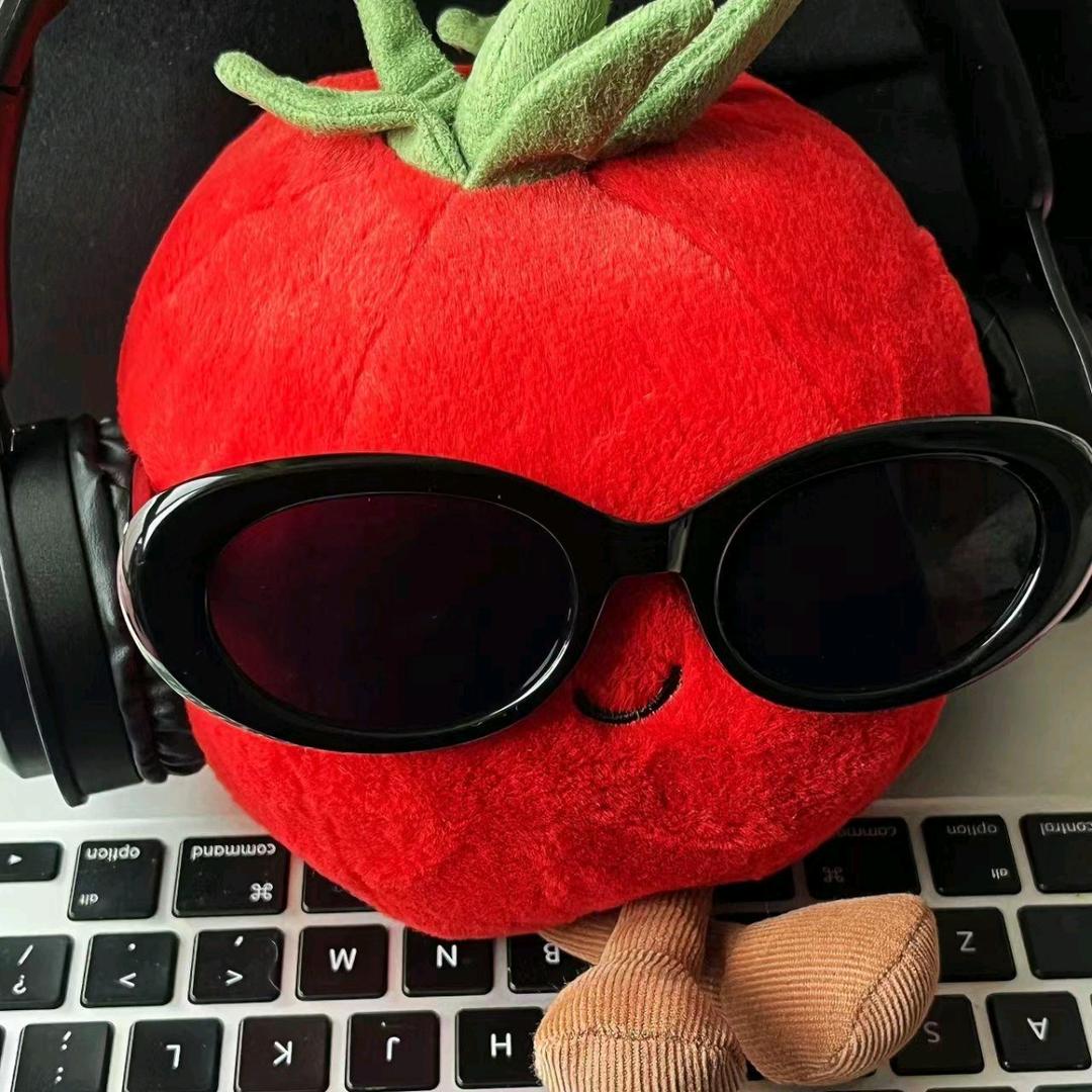 西红柿你个番茄🍅