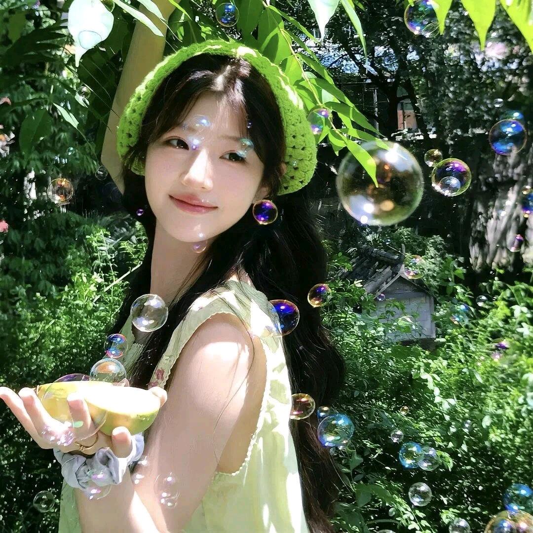 腼腆小美～🍑