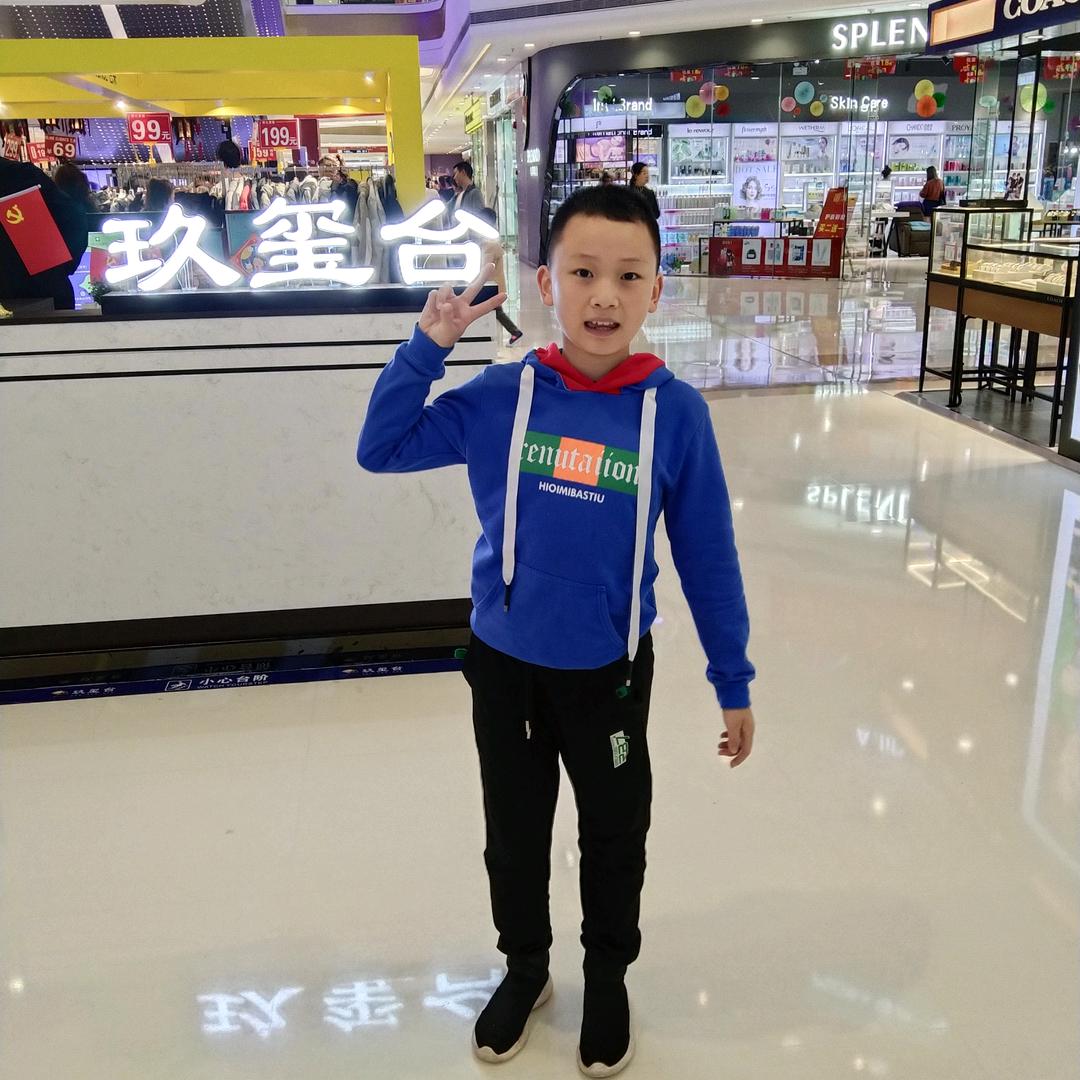 淡然一笑✌🏻️✌🏻️