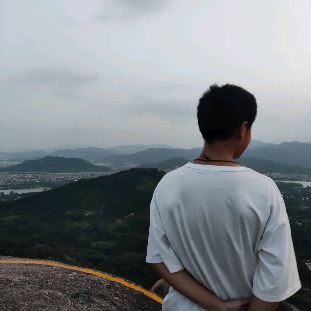寻找肖艾